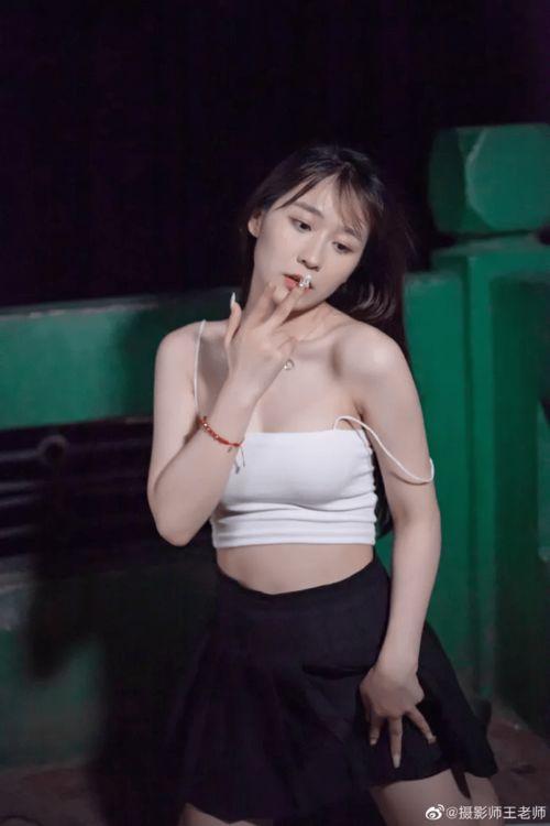 在线视频色婷婷