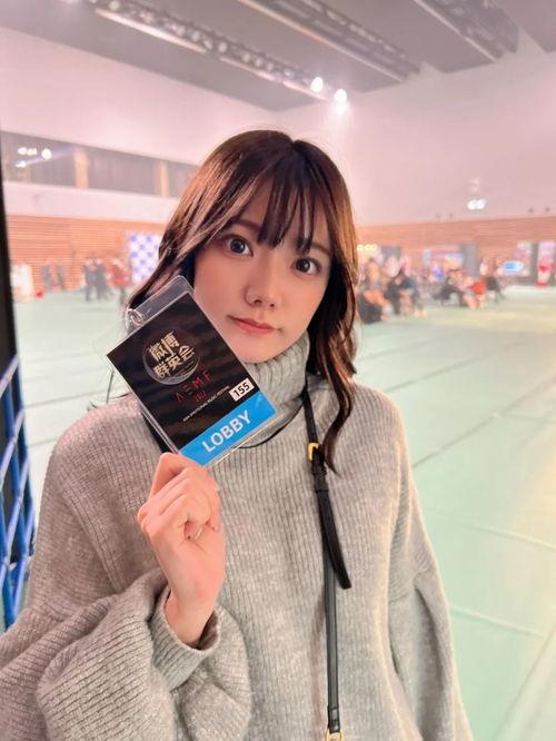 宫下玲奈在线视频,在线视频中的魅力演绎